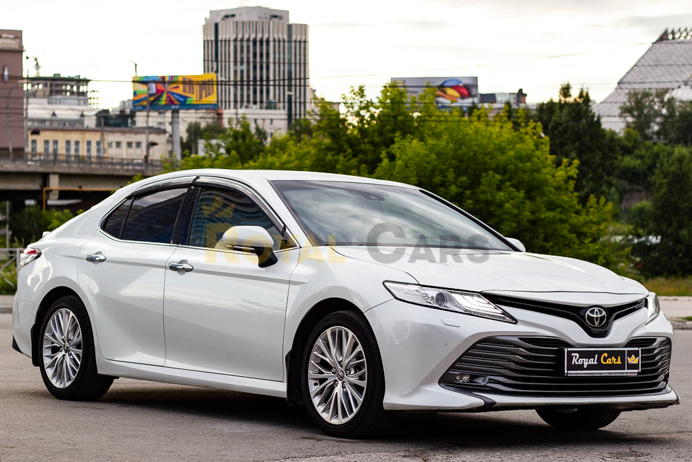 Toyota Camry V70 Executive Safety