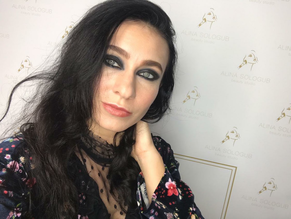 Елена Султангалиева
