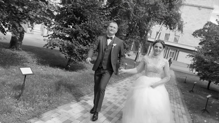 Видео