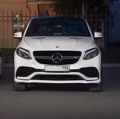 Merceses GLE купе — кадр 4 из 5