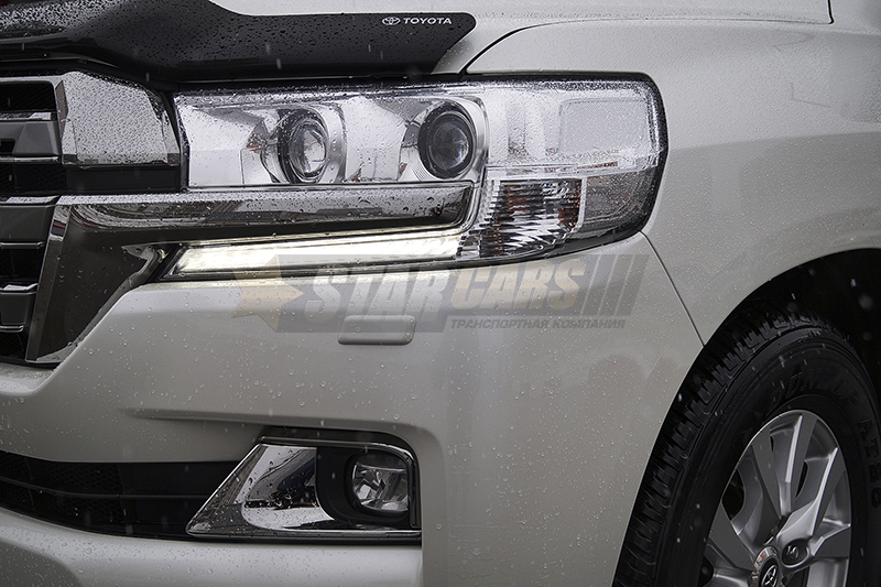 Toyota Land Cruiser 200 LUXURY!