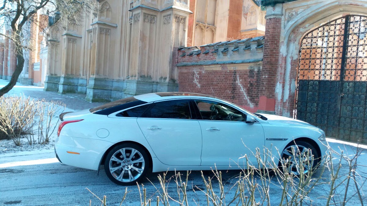Jaguar XJ Sport