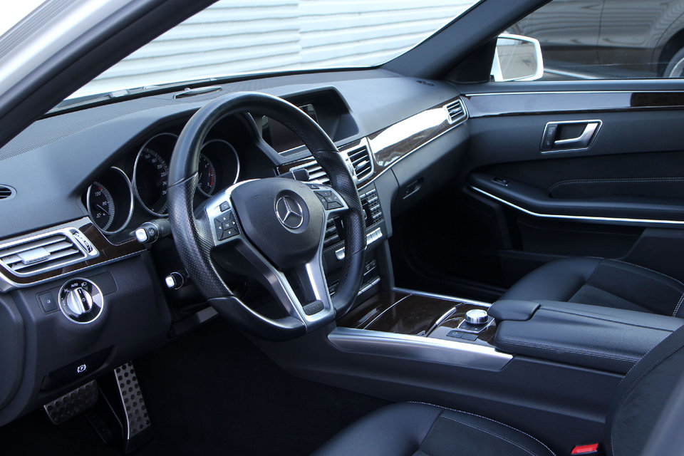 Mercedes E-Class — кадр 5 из 5