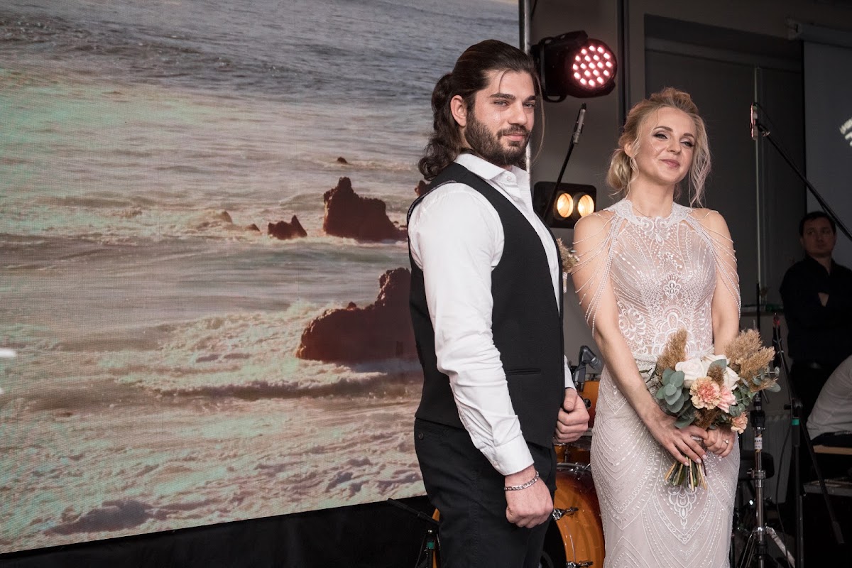 Русско-английская церемония для Ксении и Нуреттина на Wedding Fest 2021
