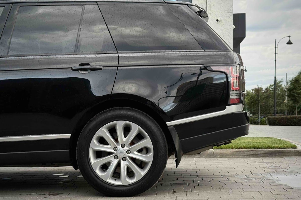 Range Rover Vgoue SOV8