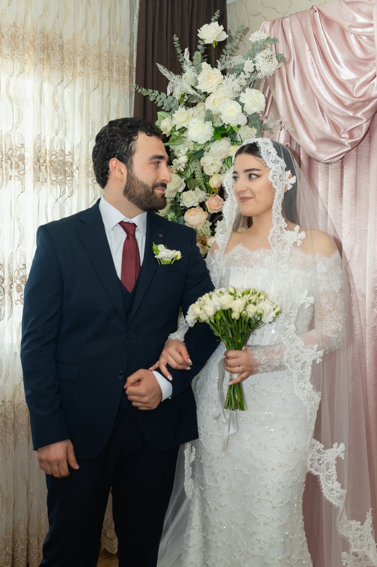 Ариана и Мигель