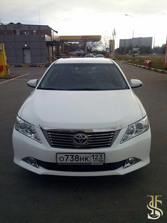 Toyota Camry — кадр 4 из 5