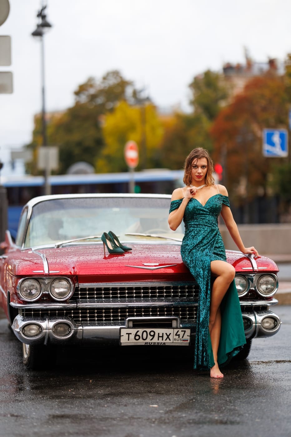 Cadillac De Ville (red)