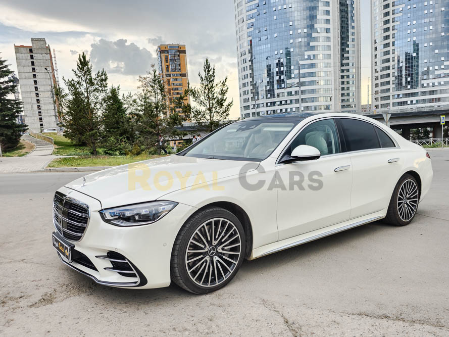 Mercedes-Benz S-class W223