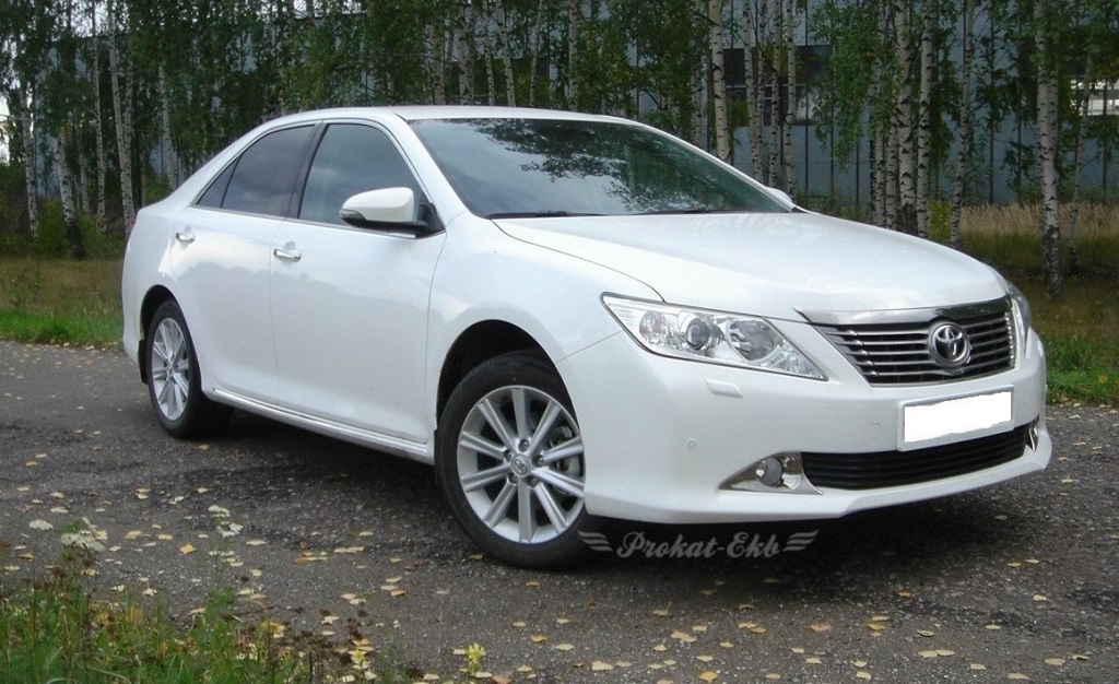 Toyota Camry — кадр 4 из 5