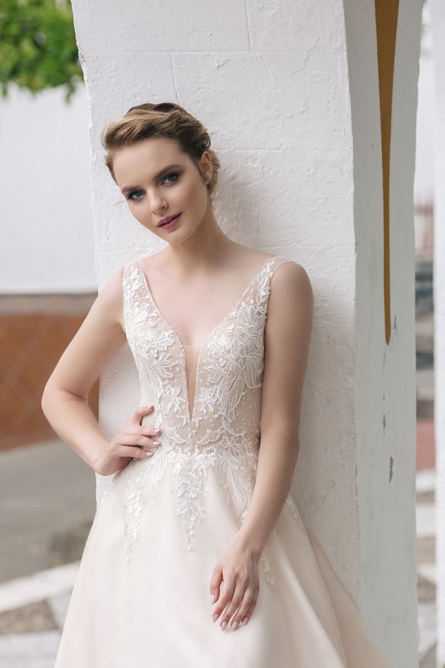 Agata — кадр 2 из 3