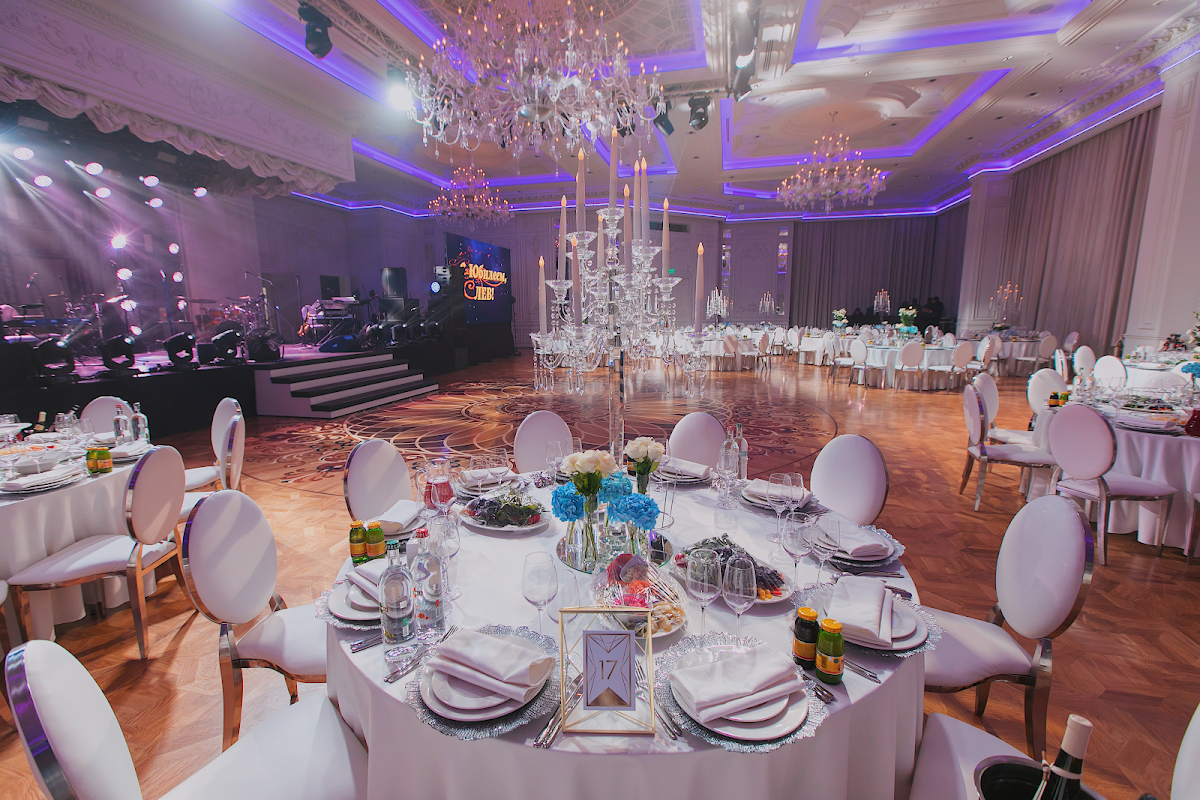 Отель Marriott Imperial Plaza