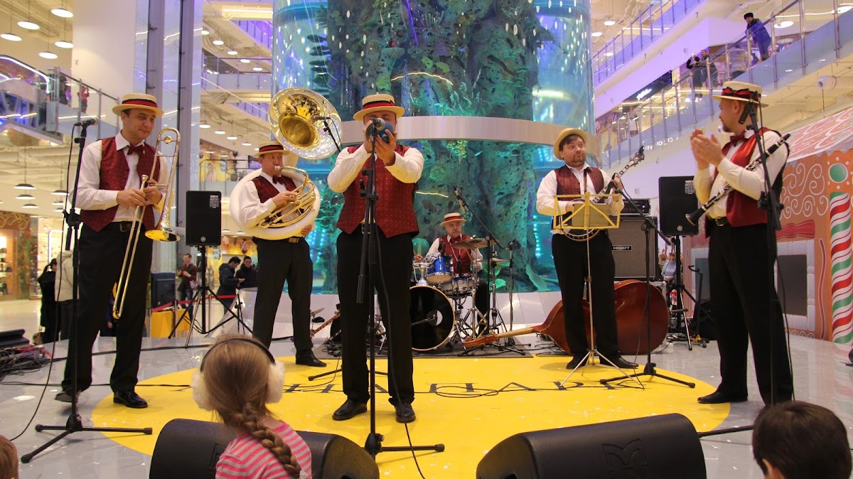 07.01.15 Marry Christmas в Авиапарке