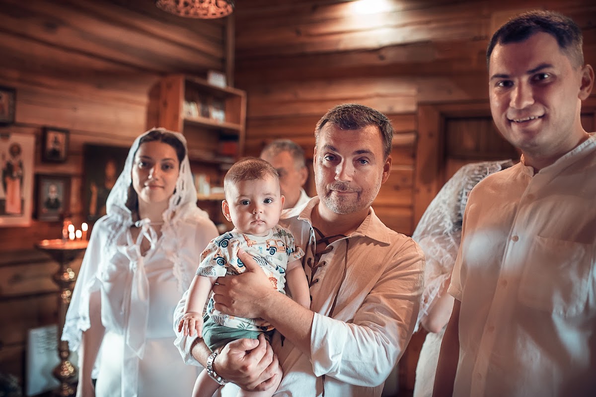 Александр крещение