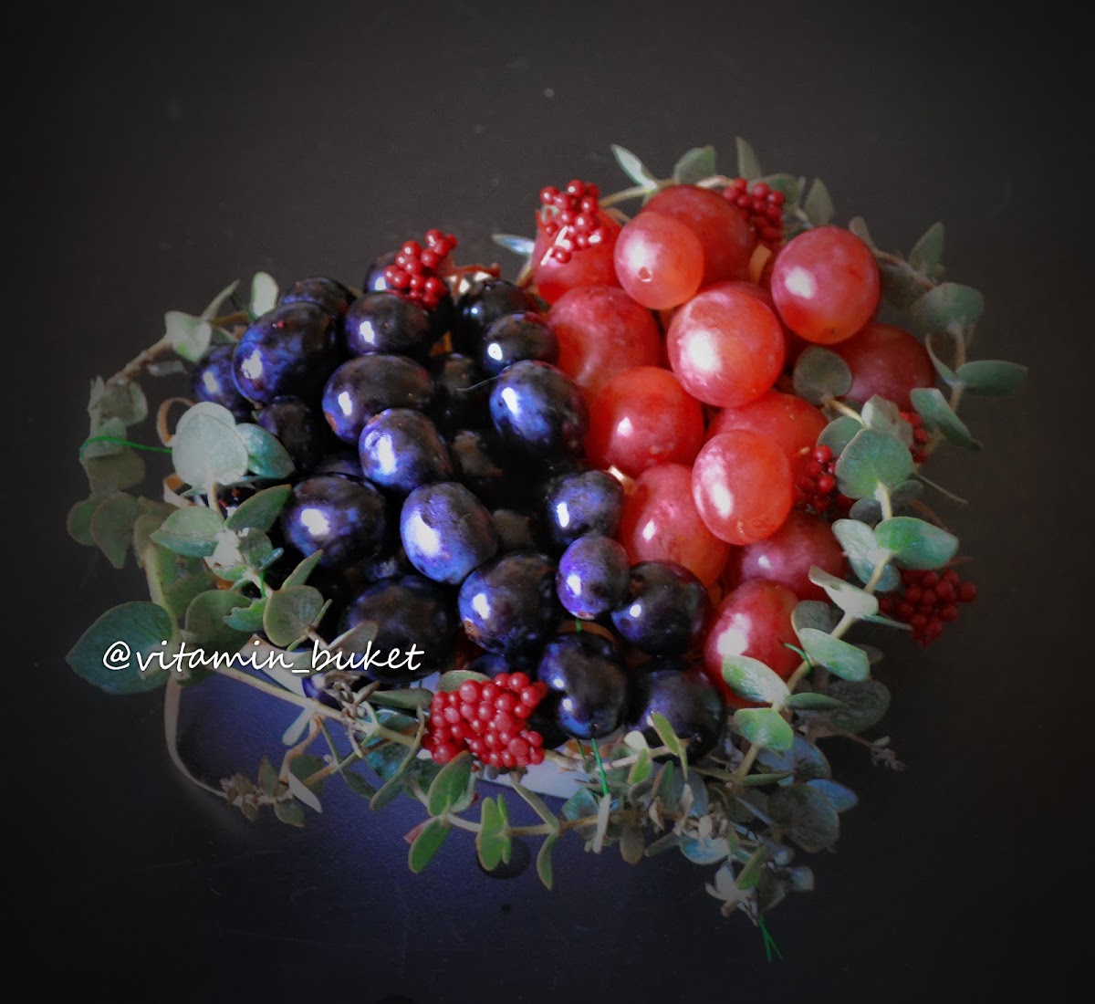 ОРИГИНАЛЬНЫЕ , СОЧНЫЕ, ВКУСНЫЕ, ВИТАМИННЫЕ БУКЕТИКИ И КОМПОЗИЦИИ )))