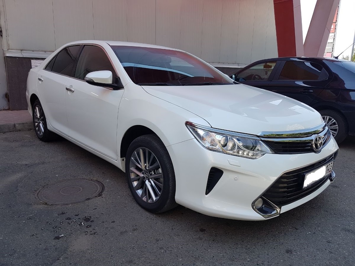 Toyota Camry Restail