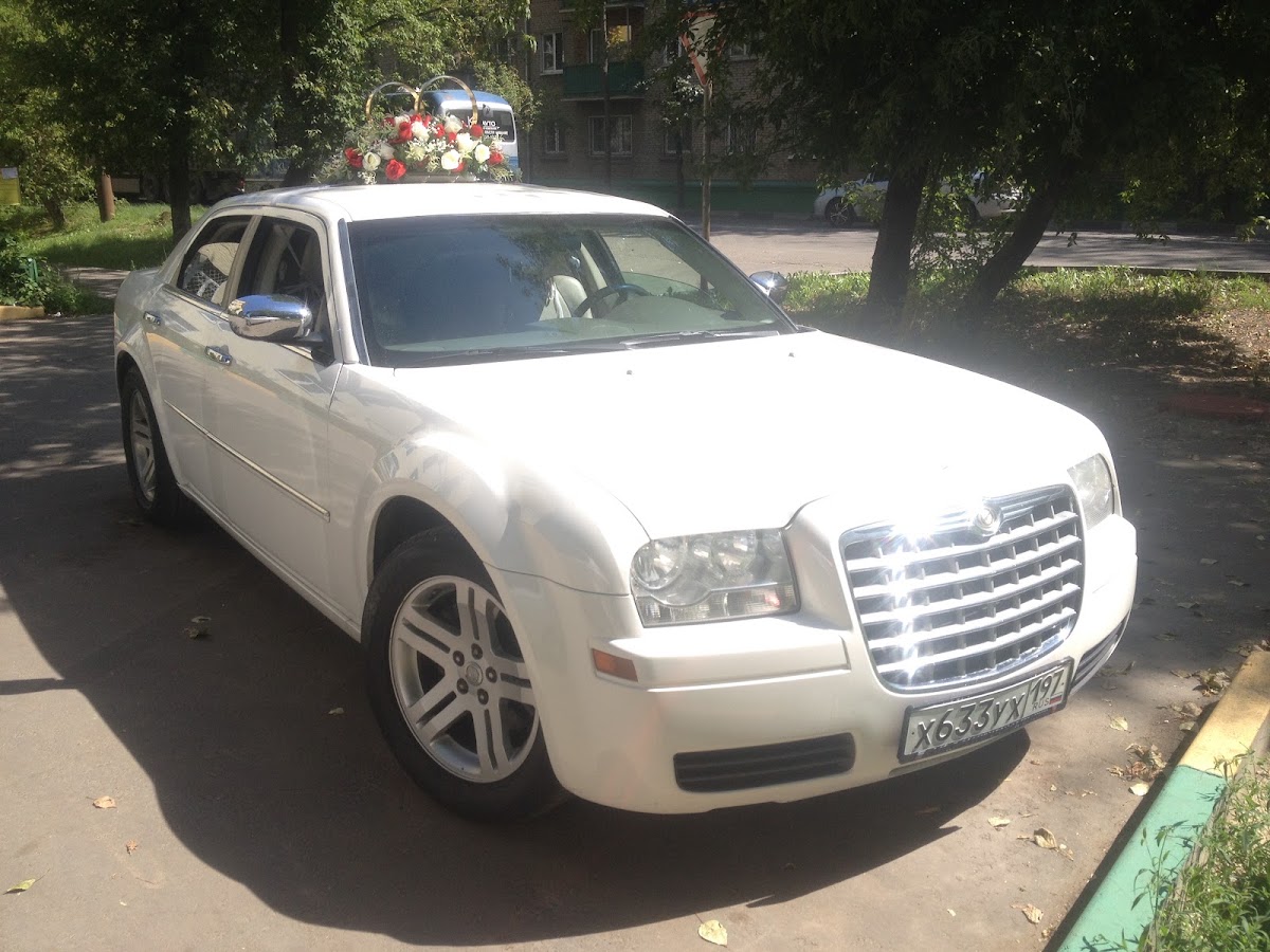 Chrysler 300S