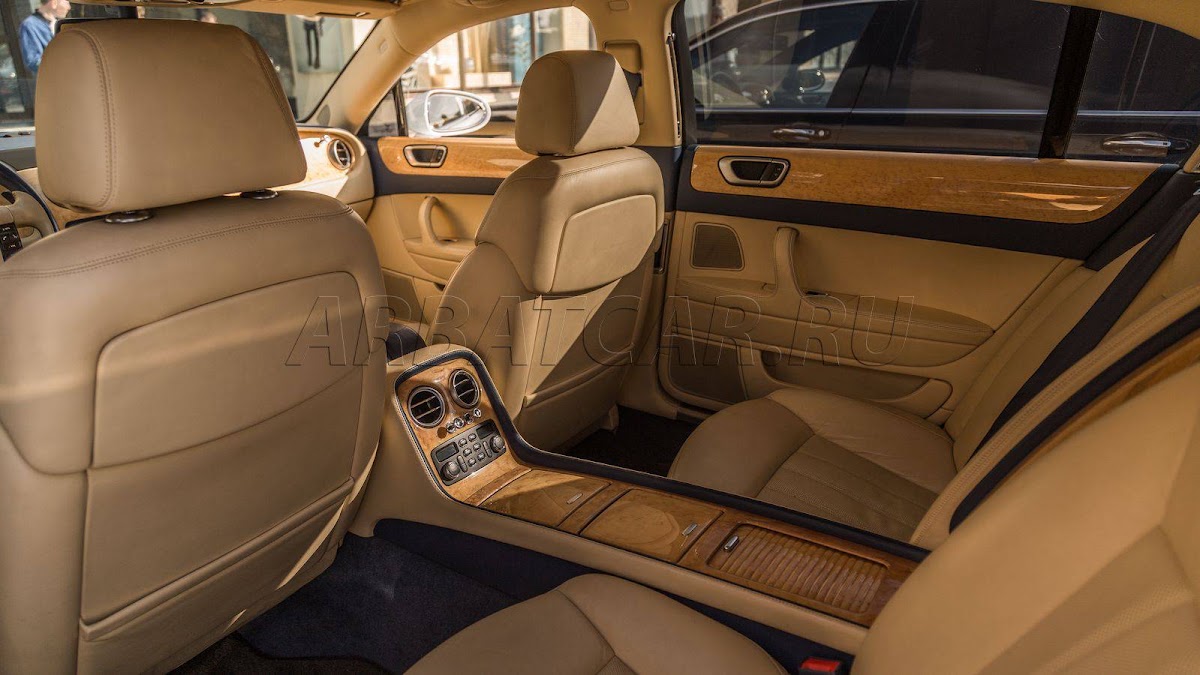 1. Bentley Continental Flying Spur