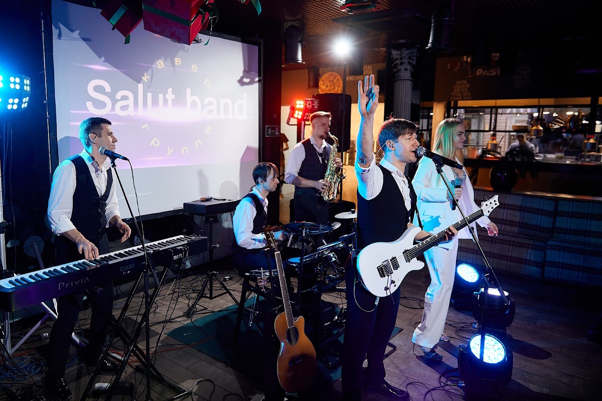Salut band, кавер-группа