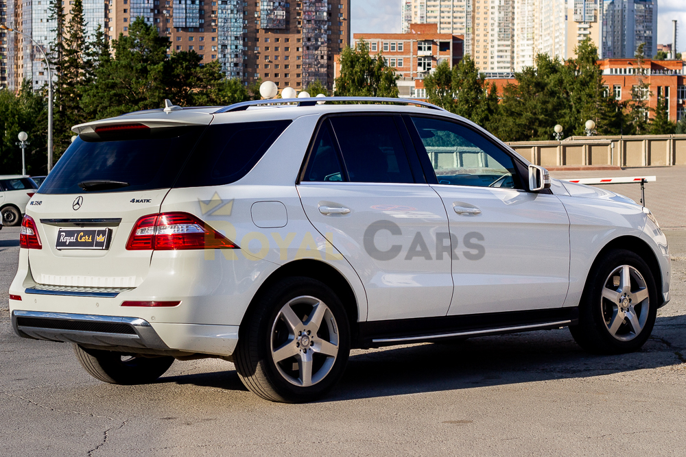 Mercedes-Benz ML-350 AMG Белый