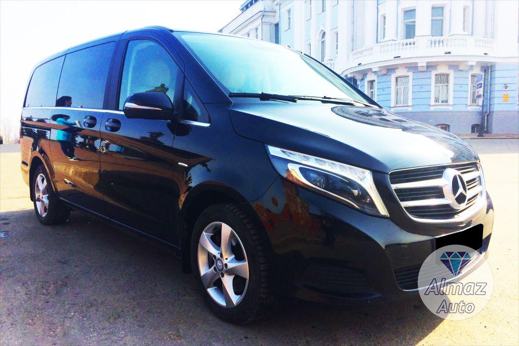 Mercedes V-class W447