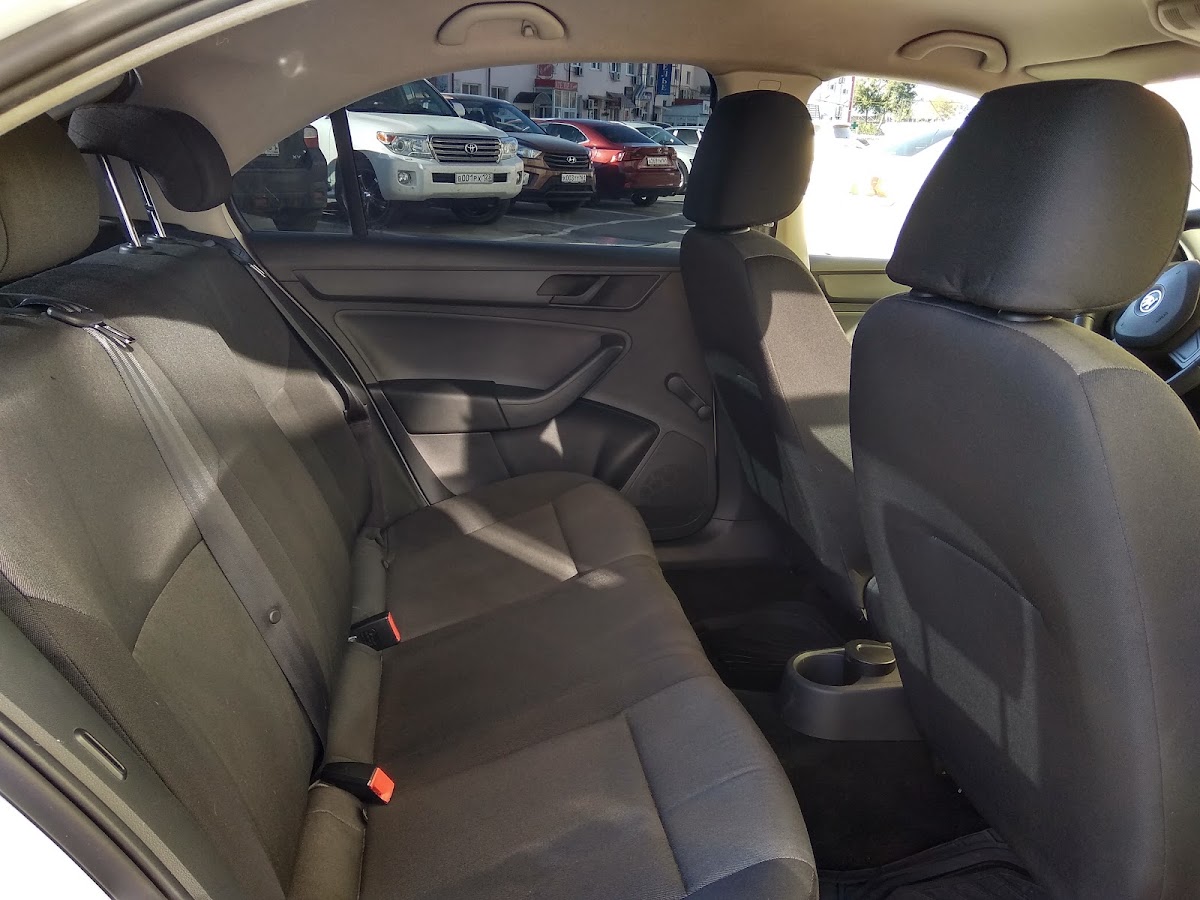 Skoda Rapid — кадр 5 из 7