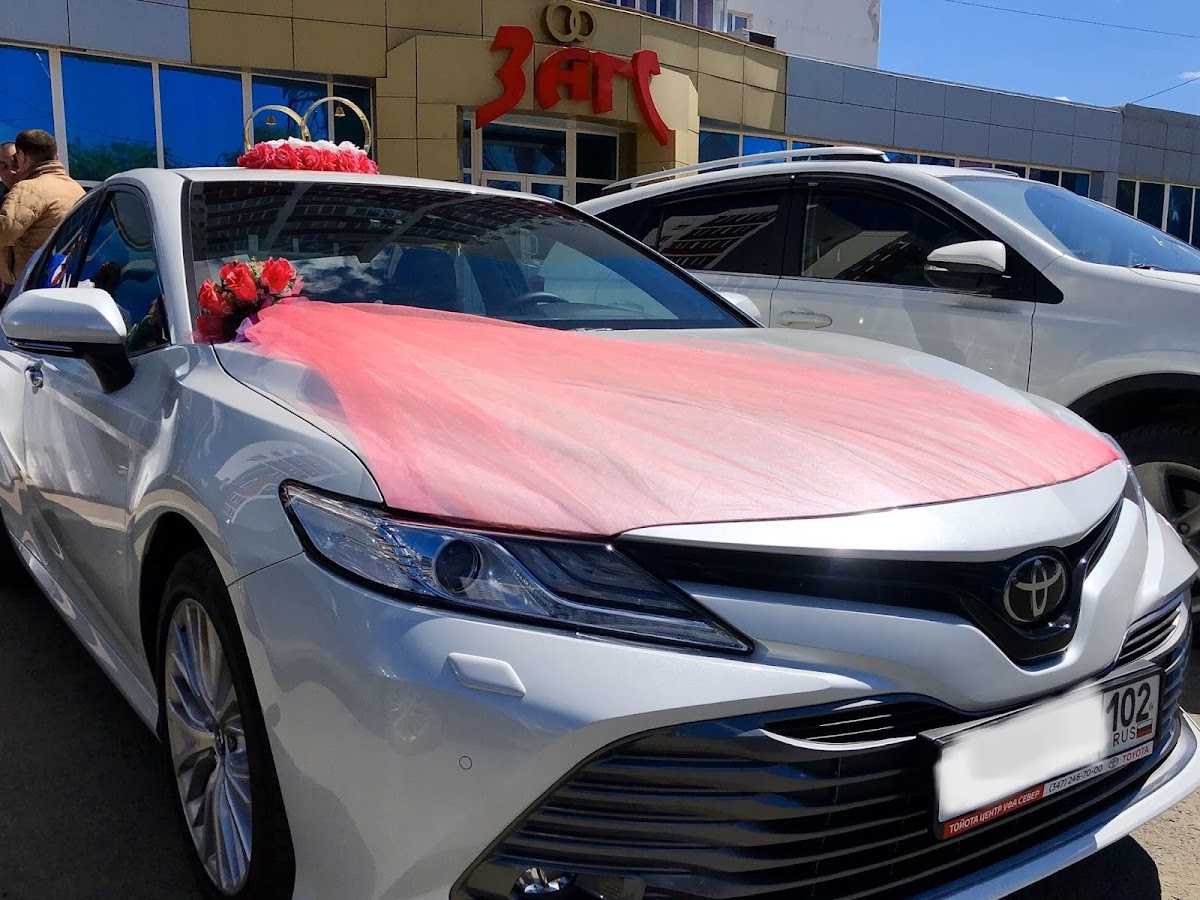 toyota camry — кадр 2 из 5