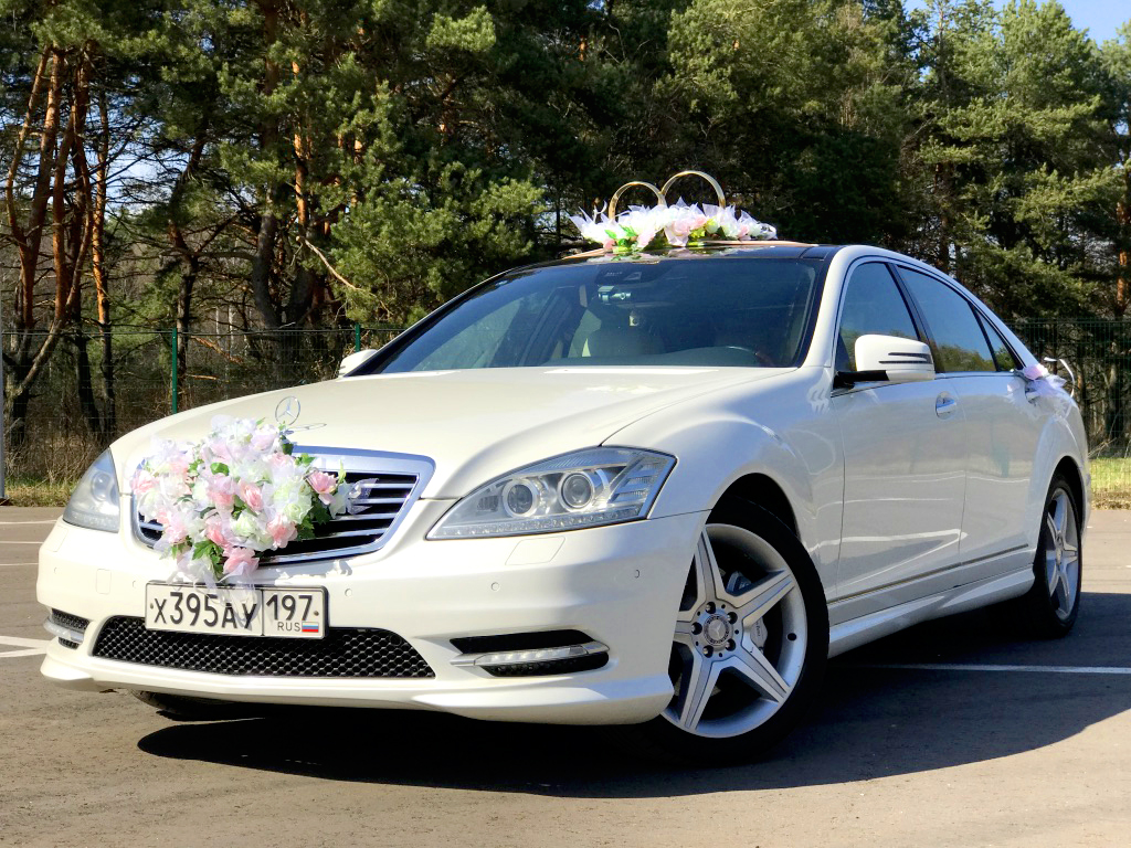 Мерседес S-класса, AMG, W221, белого цвета