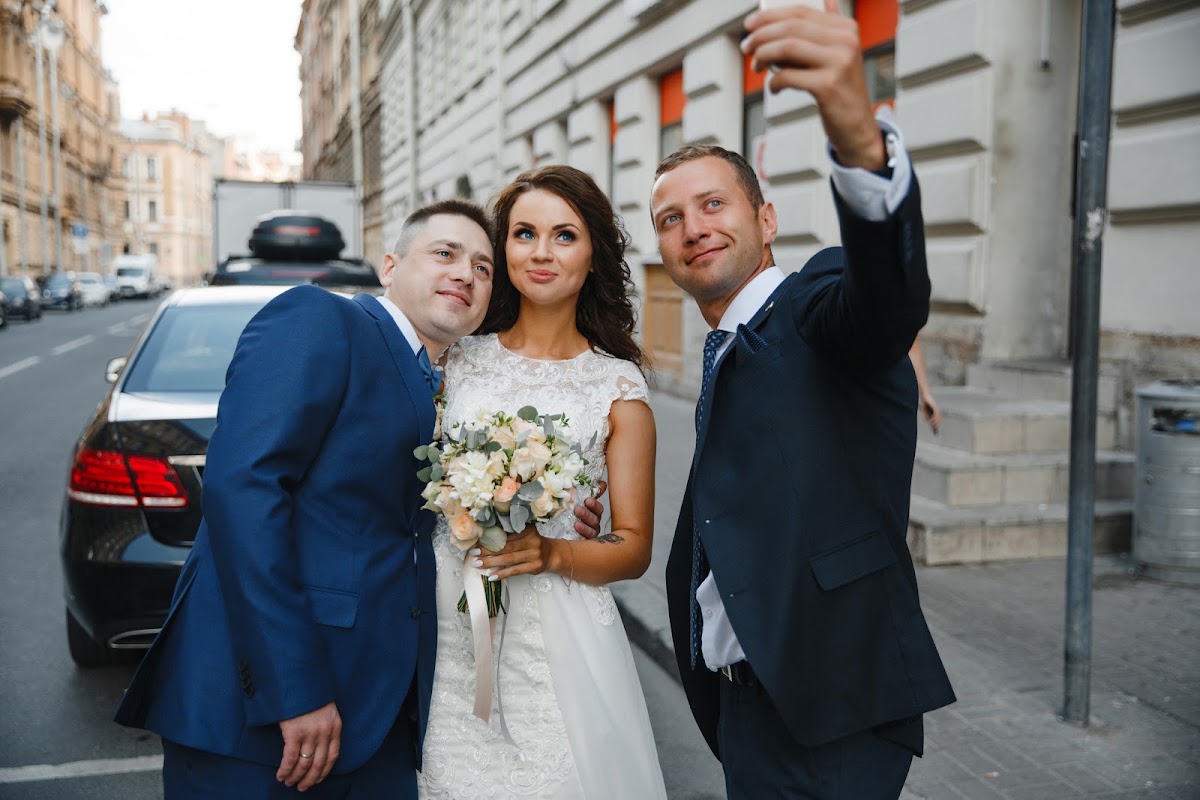 Фотографии