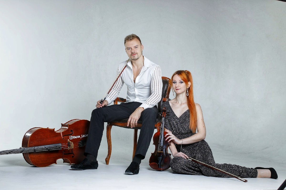 Струнный дуэт SYMPHONY