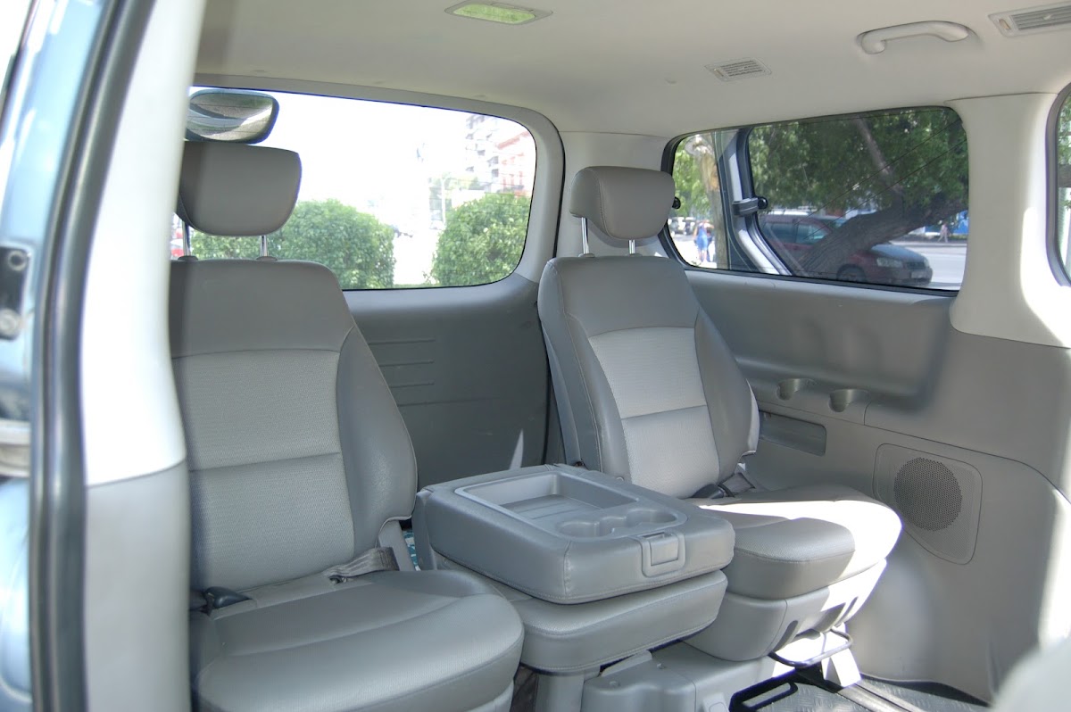 Hyundai Grant Starex