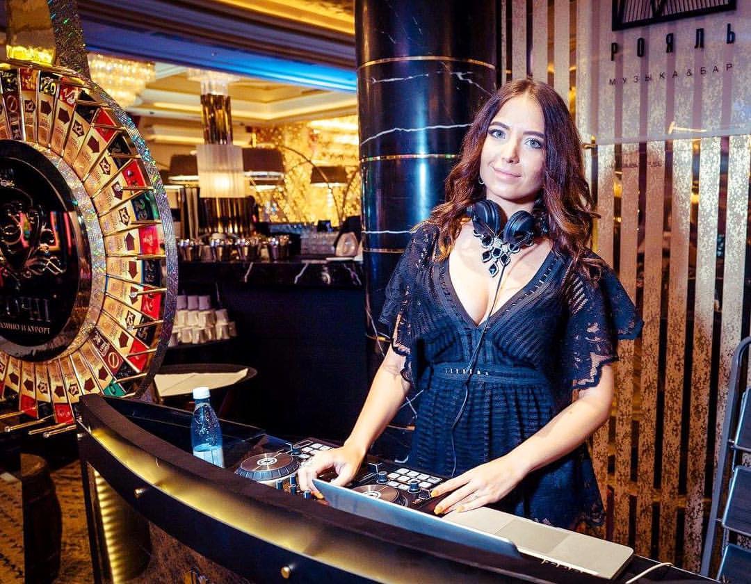 DJ SVETLANA RASSADKINA