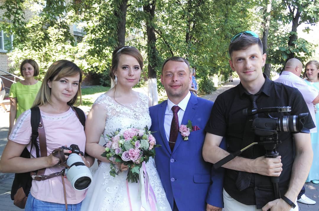 ЗА КАДРОМ