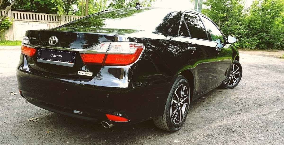 Toyota Camry Exclusive — кадр 2 из 6