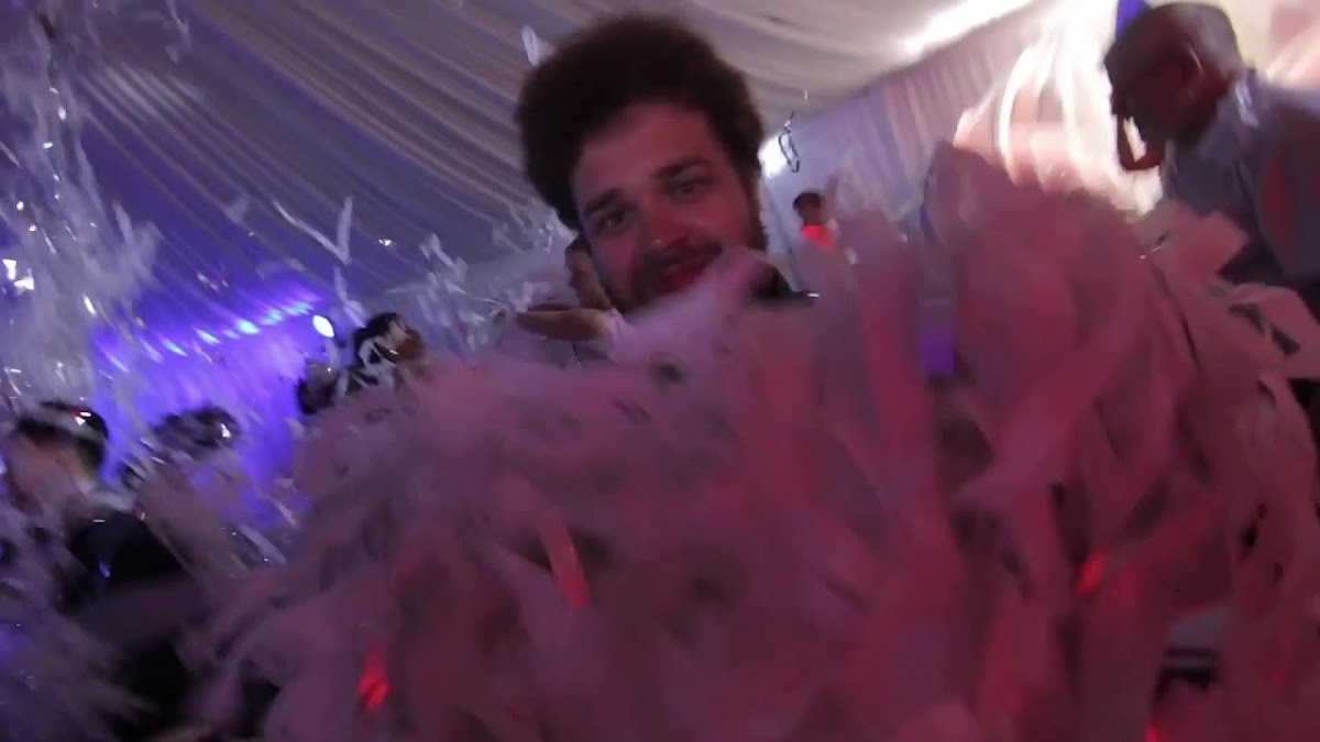Видео