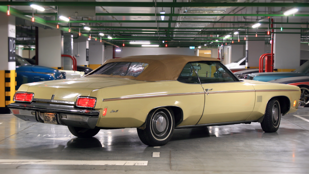 Oldsmobile Delta 88 — кадр 2 из 5