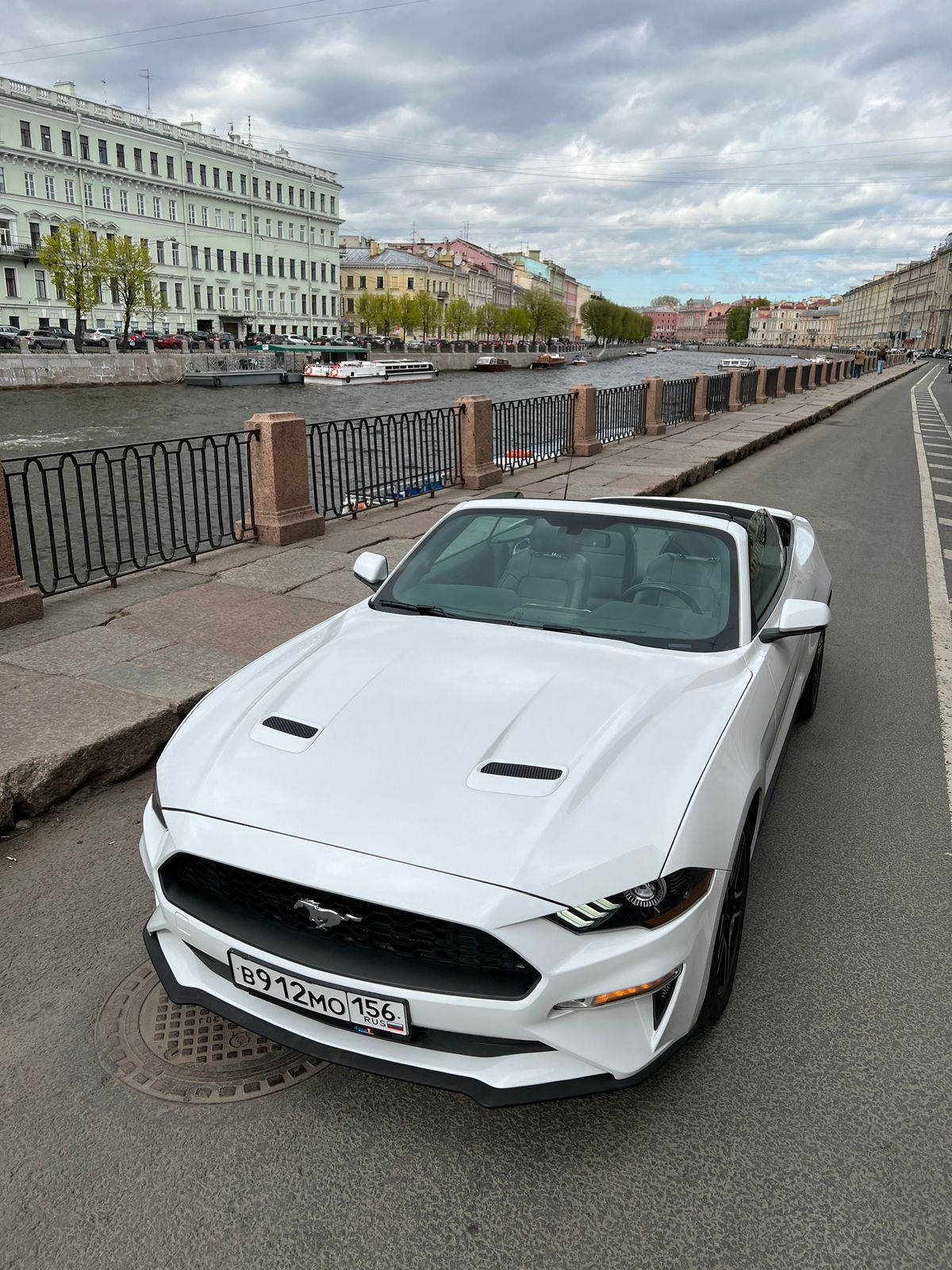 Ford Mustang — кадр 3 из 4