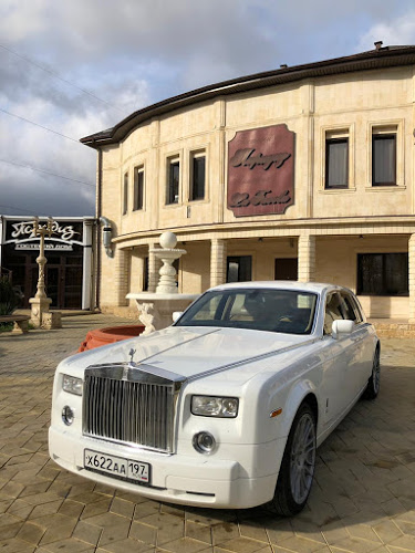 Rolls Royce Phantom — кадр 4 из 7