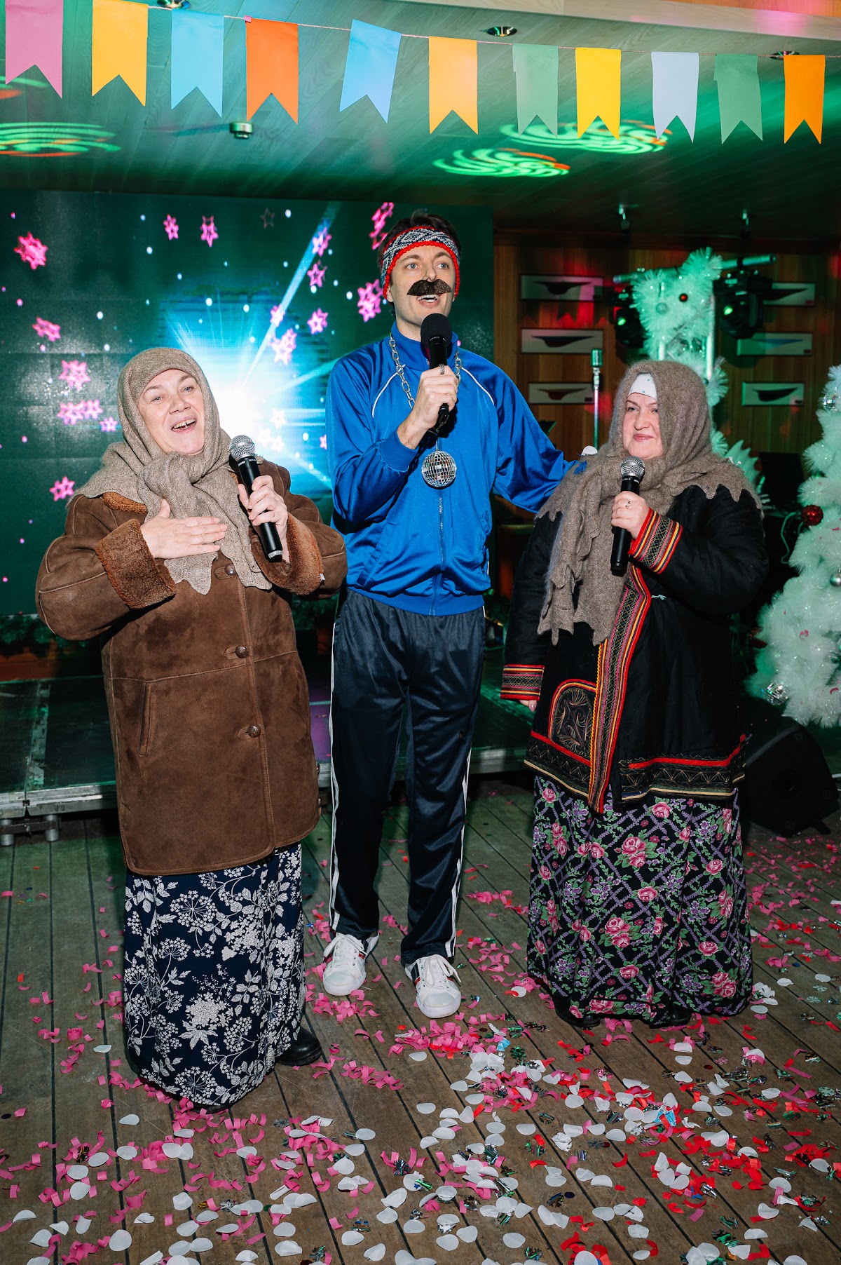 Вечеринка 90х