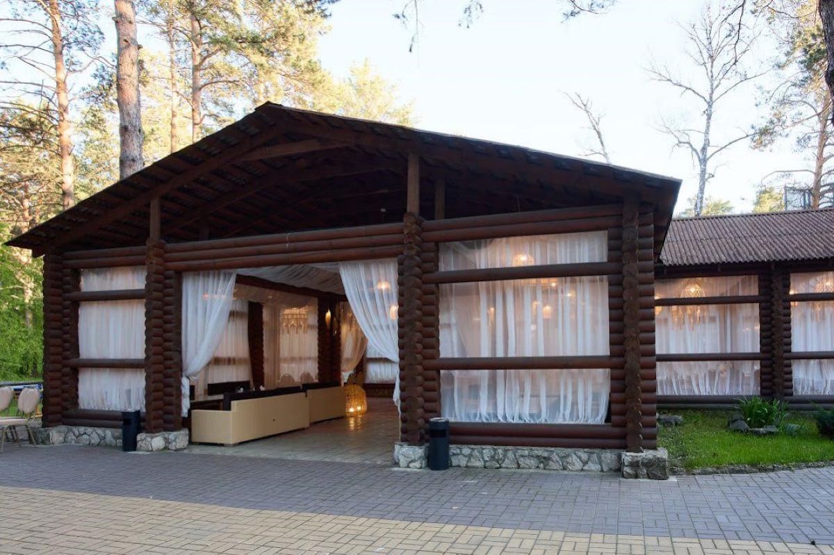 Беседка на 85 чел.