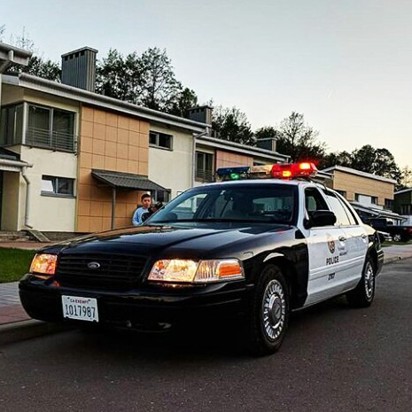 Ford Crown Victoria