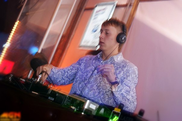 Максим Max Riddle