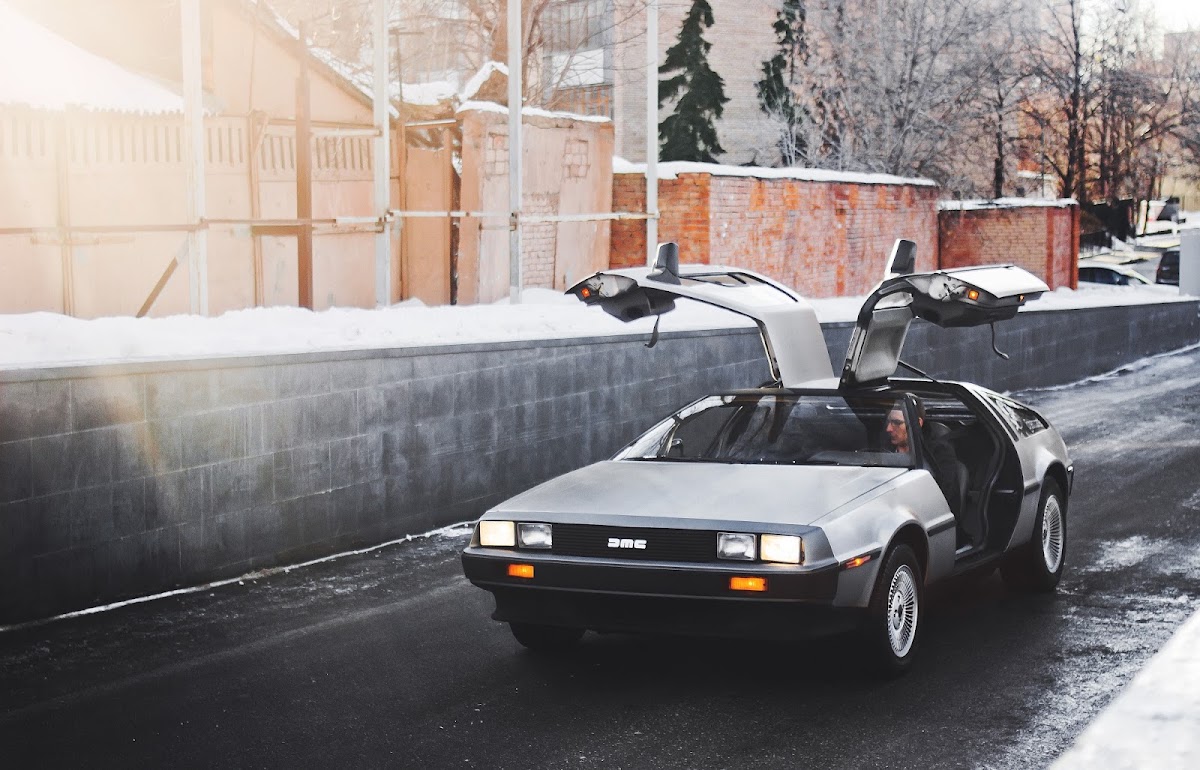 DeLorean DMC-12 — кадр 3 из 14