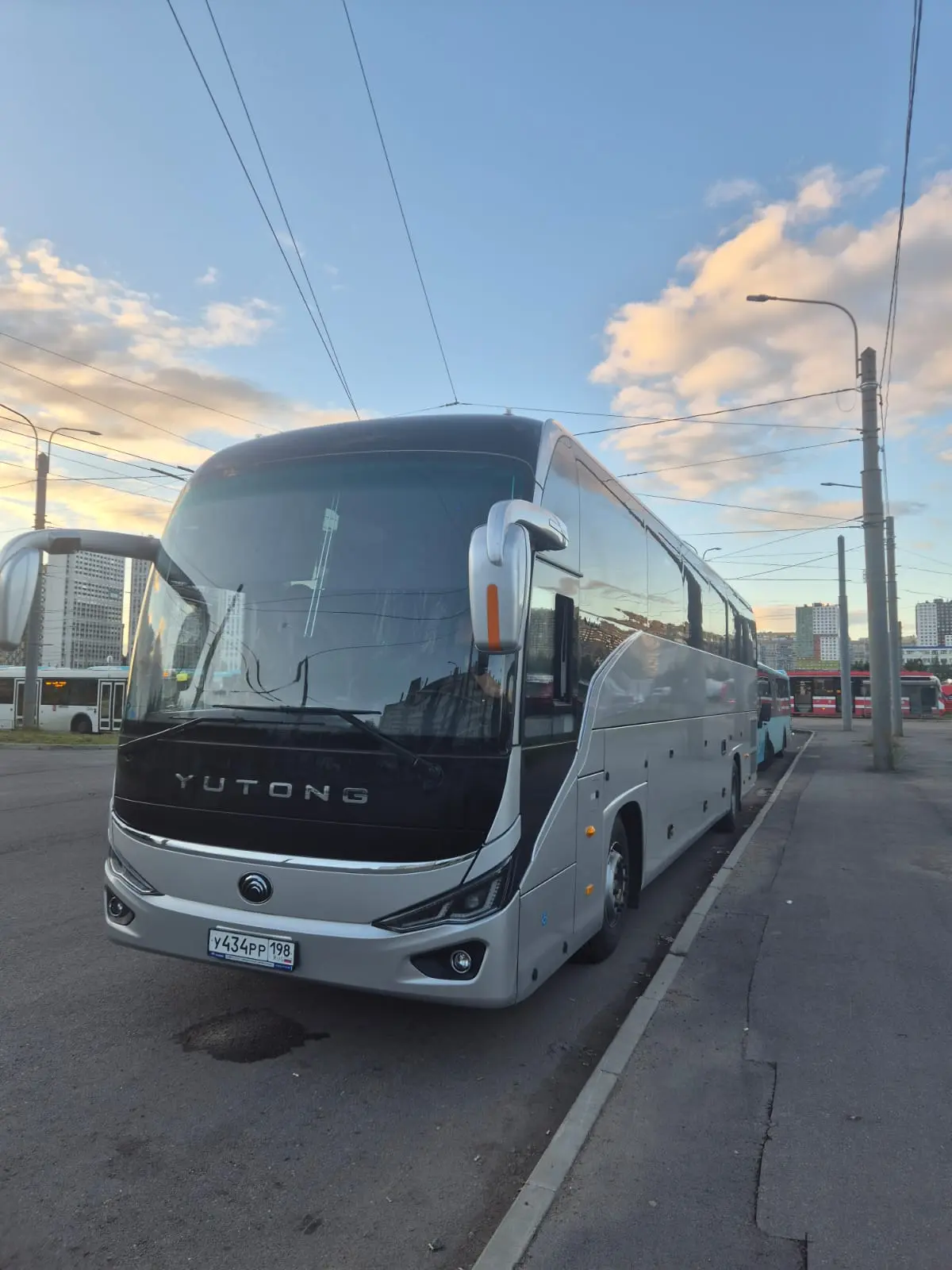 Yutong -54 места — кадр 5 из 18