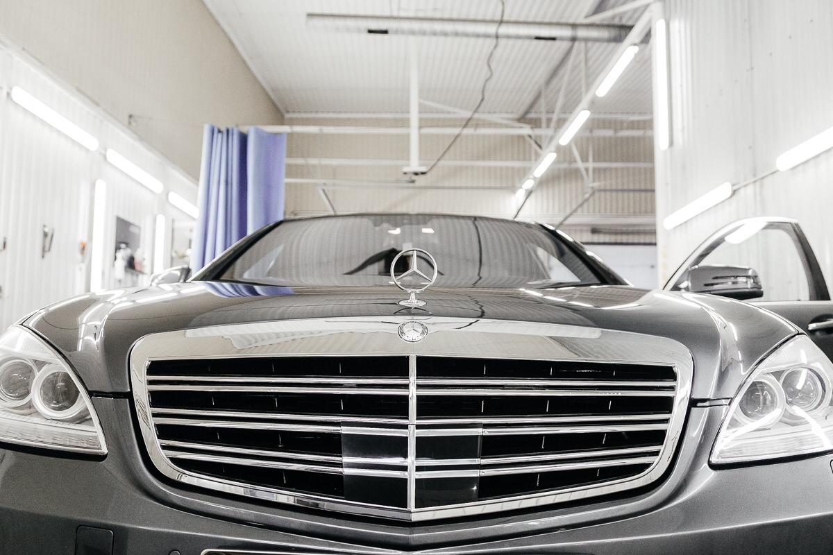 Mercedes-Benz S-Class W221 6.3 AMG Long — кадр 4 из 10