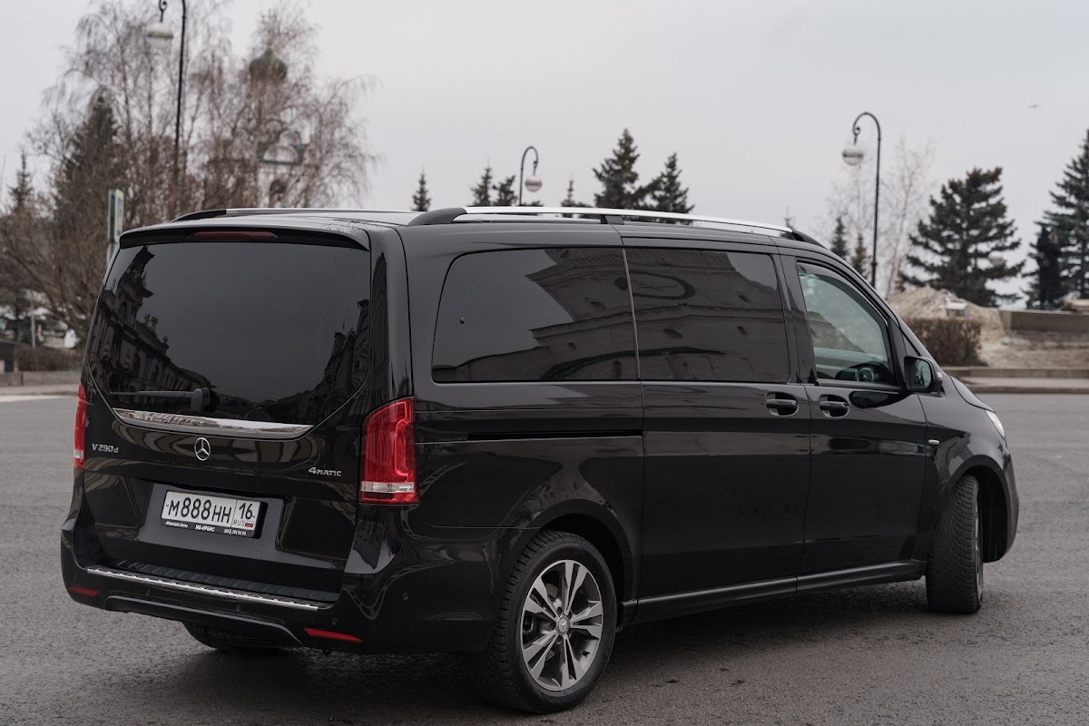 Mercedes V-class