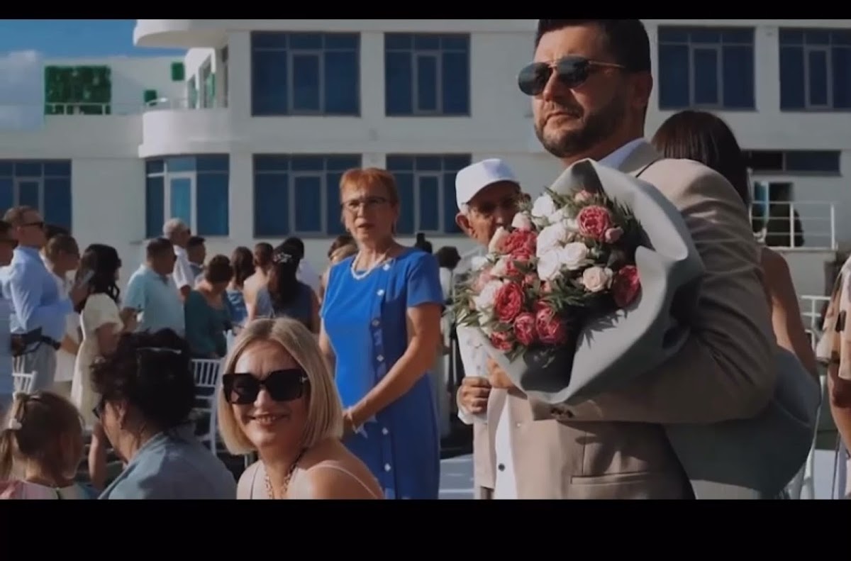 Видео