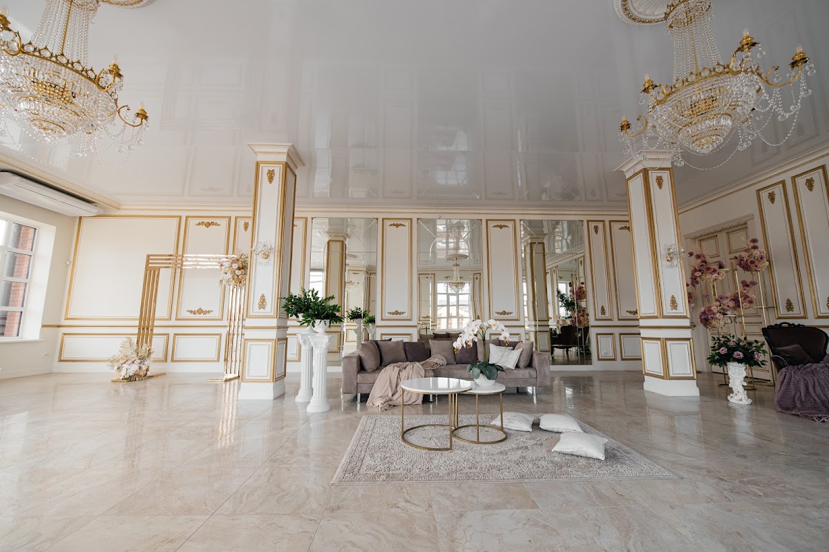 Зал Royal