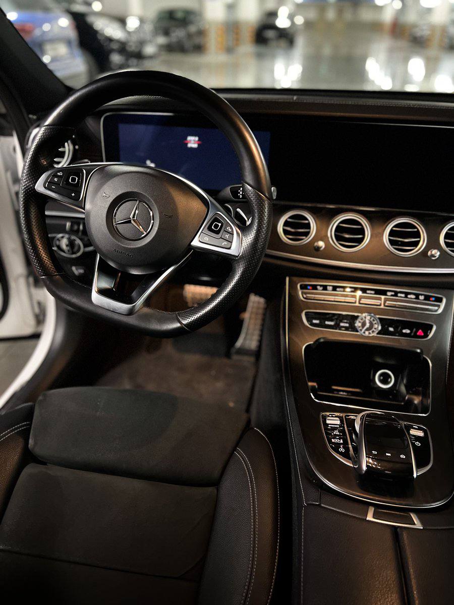 Mercedes E300