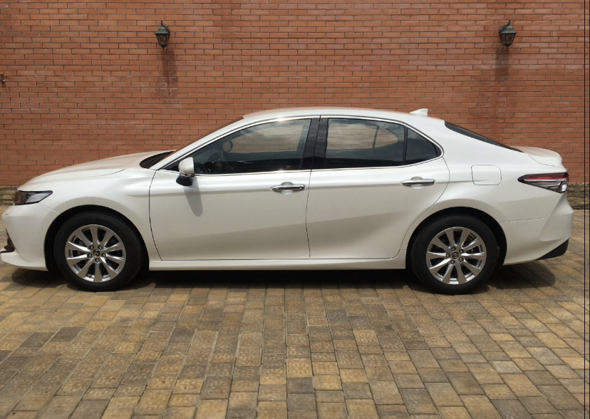 Toyota Camry V70 — кадр 2 из 8